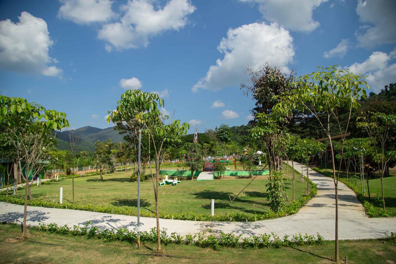 รีสอร์ท ทานิฮิล 3*